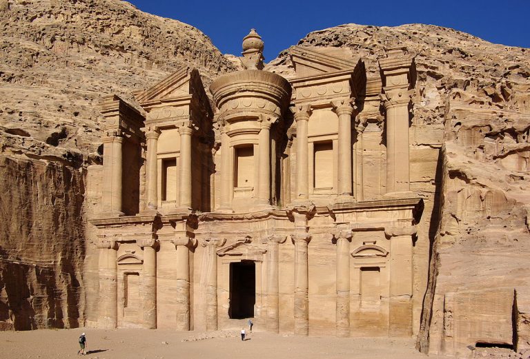 Read more about the article Promo Paket Tour Mesir Aqsa Jordan 2023